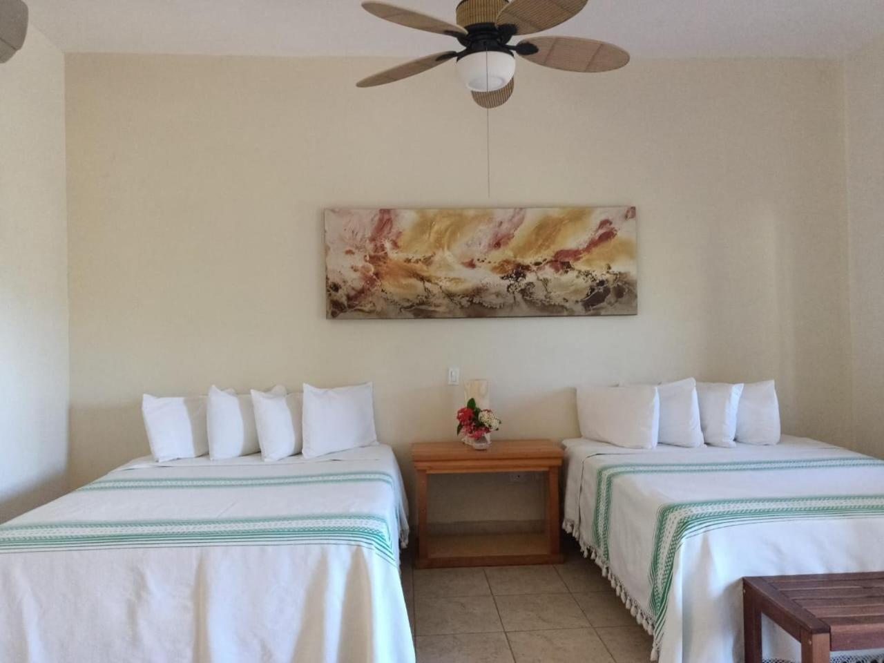 特里普酒店 Puerto Escondido  外观 照片