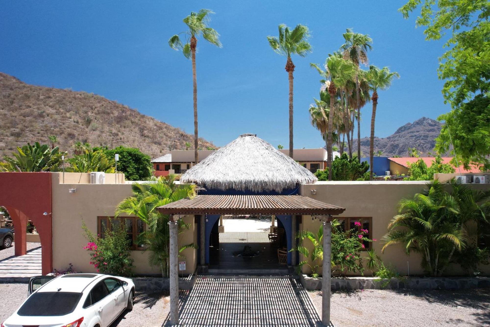 特里普酒店 Puerto Escondido  外观 照片